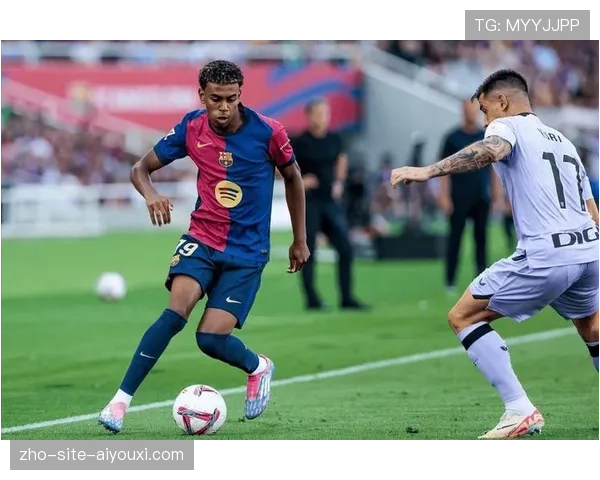 巴萨四球大胜毕尔巴鄂 费兰托雷斯独中两元